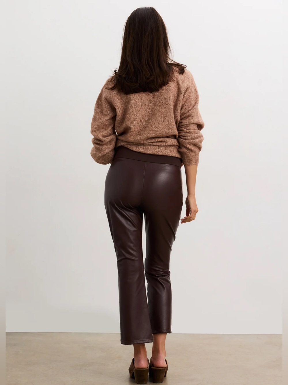 Hatch Maternity Pants Womens Medium Brown Vegan Faux Leather Crop Flare Stretch - Picture 9 of 10